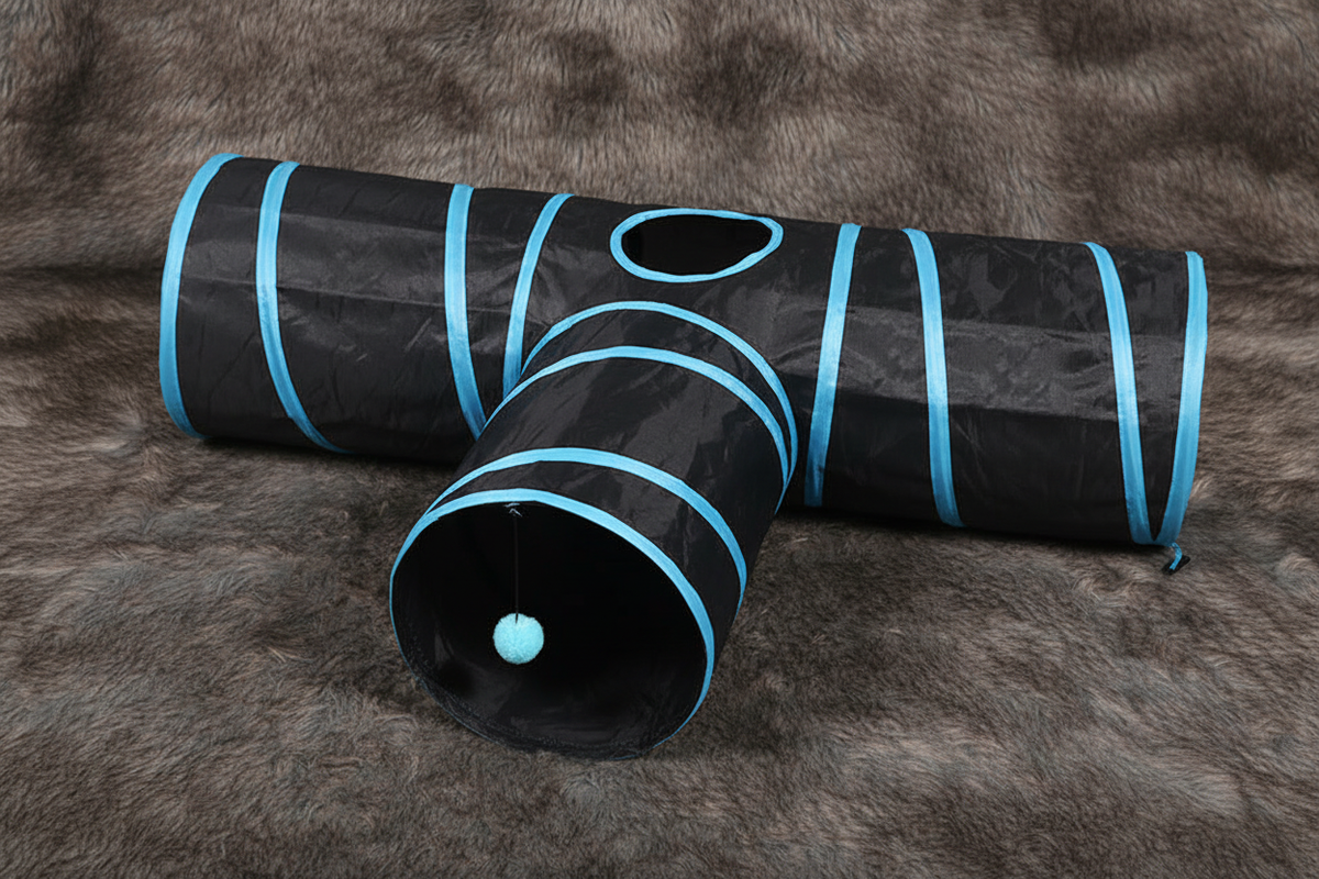 Black blue stripe T-shape cat tunnel hero shot on faux fur